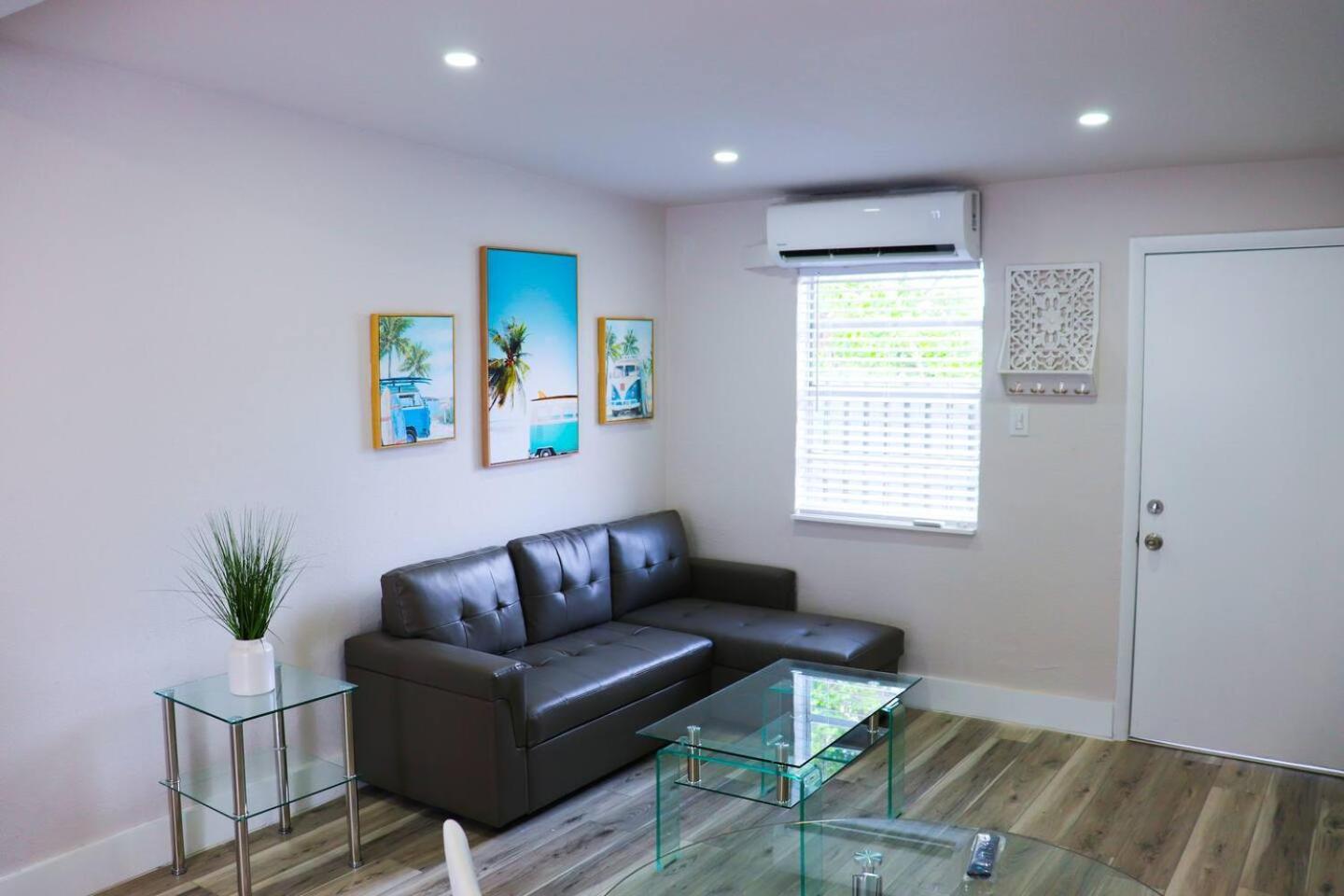 Flamingo Beach House 데이니아 비치 외부 사진
